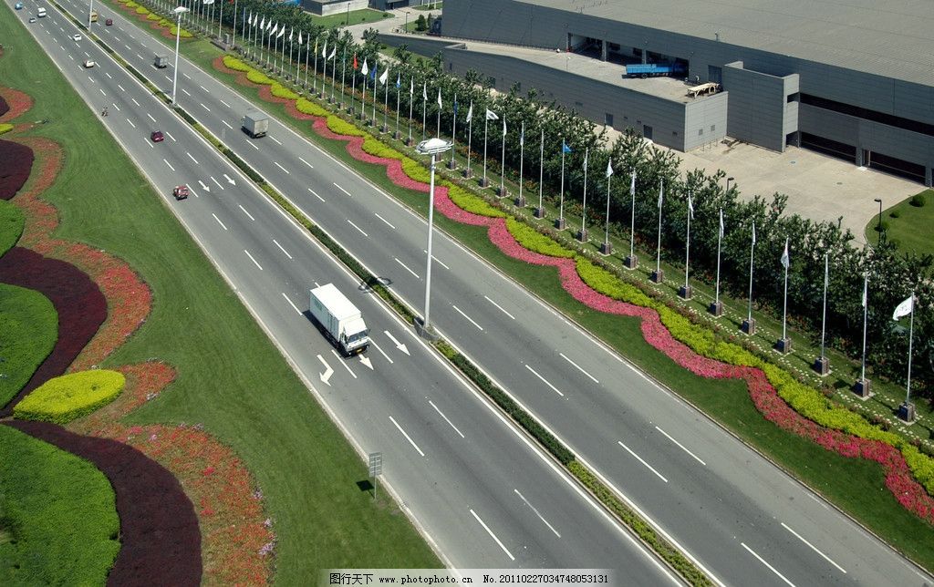 京津塘高速延長(zhǎng)線(xiàn)開(kāi)發(fā)區(qū)段路面整治